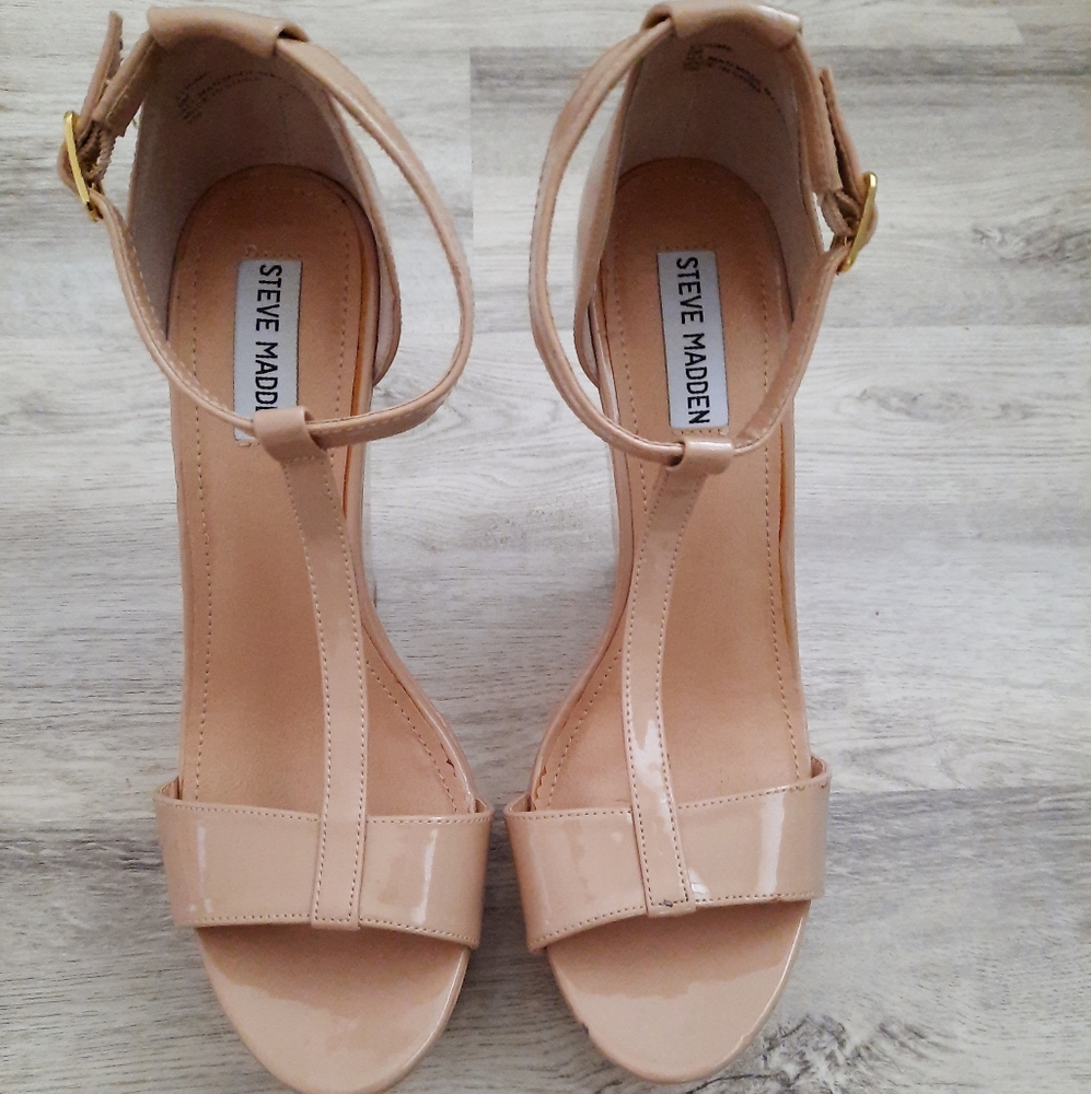 Steve Madden  Wedges
